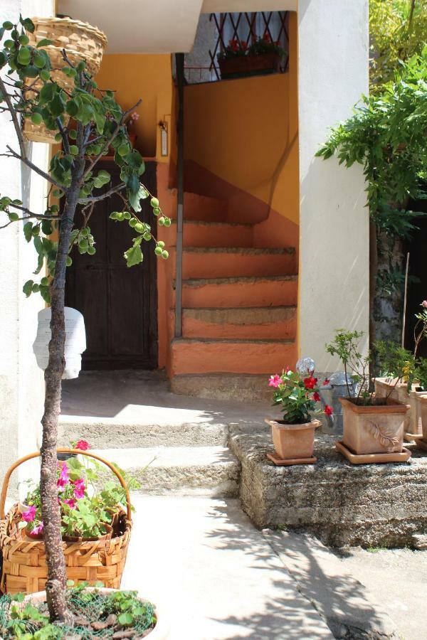 Casa Marconi Casa Vacanze Cesara Ngoại thất bức ảnh